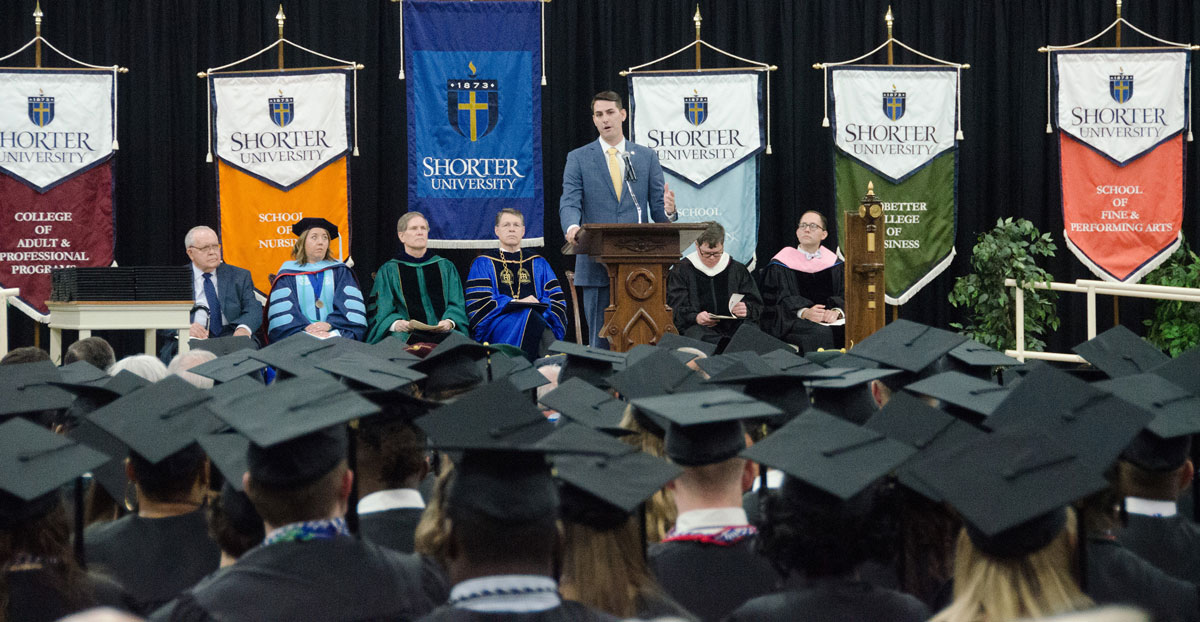 Rep. Trey Kelley was the featured speaker at Shorter's 2019 Commencement.