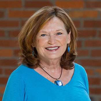 Distinguished Alumni Award Winner Joan Long 